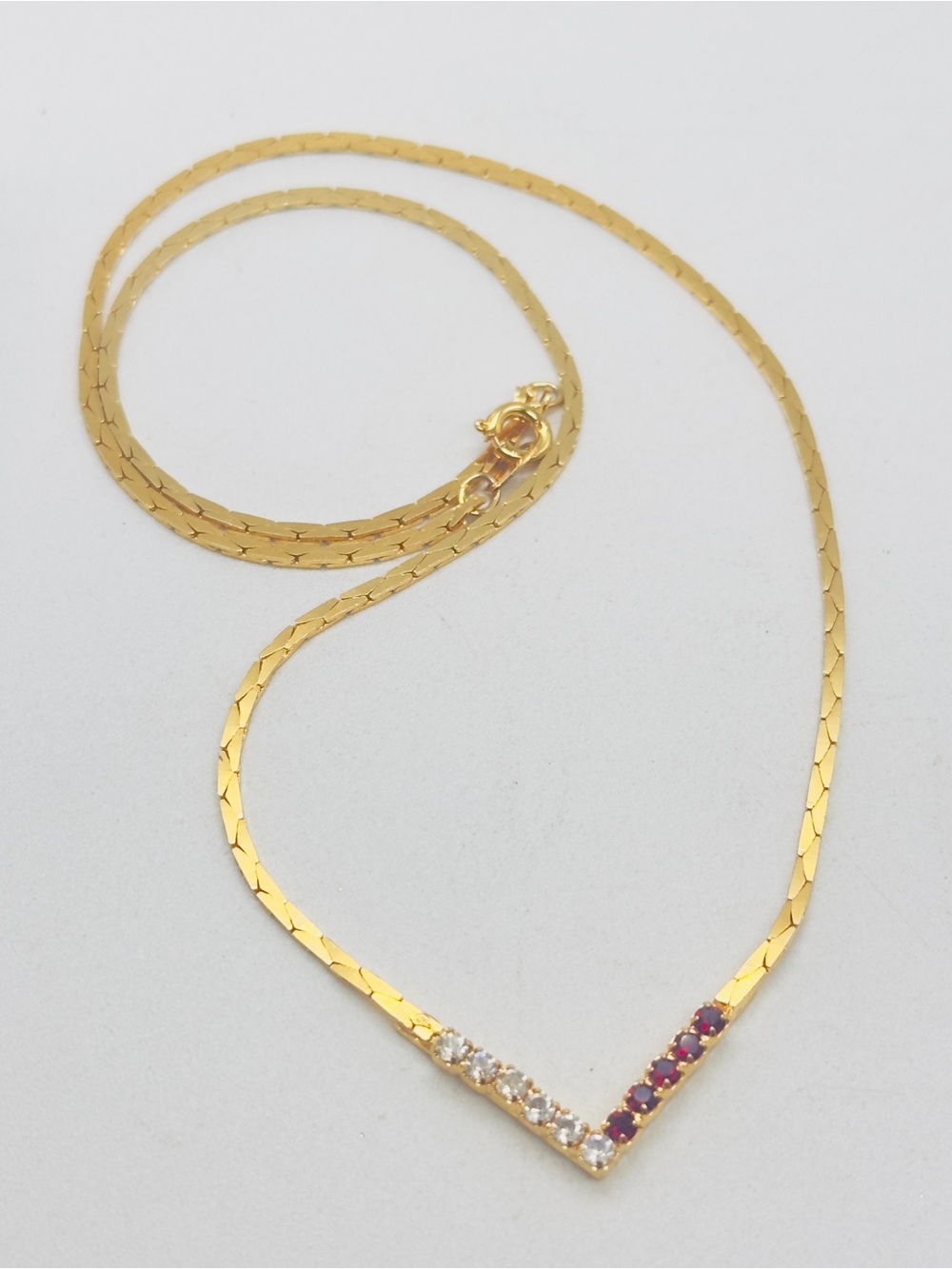 Vintage Gold Tone Herringbone Chain Necklace Crystal Red Rhinestone V Chevron
